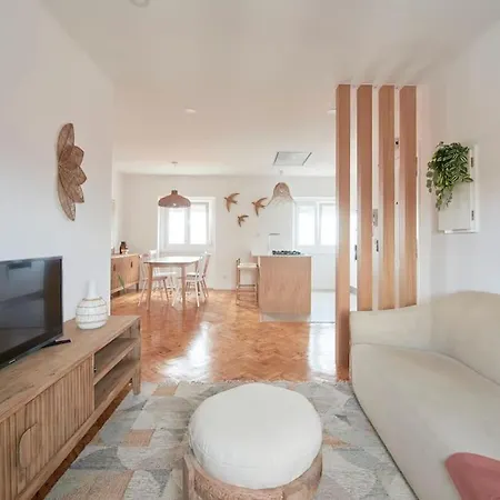 Beato Tagus River View Apartment